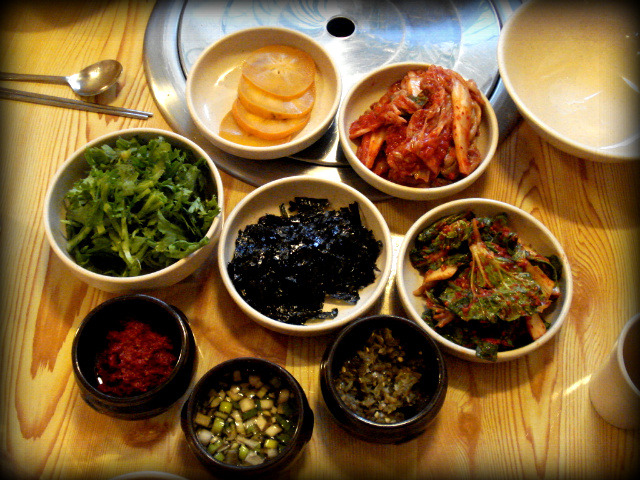 능이칼국수 이미지