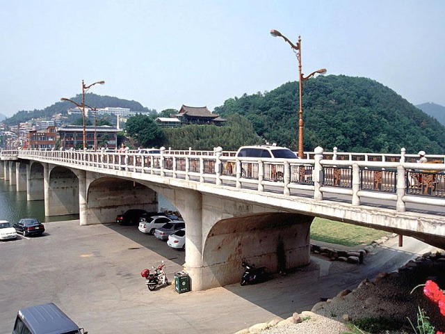 배*성 이미지
